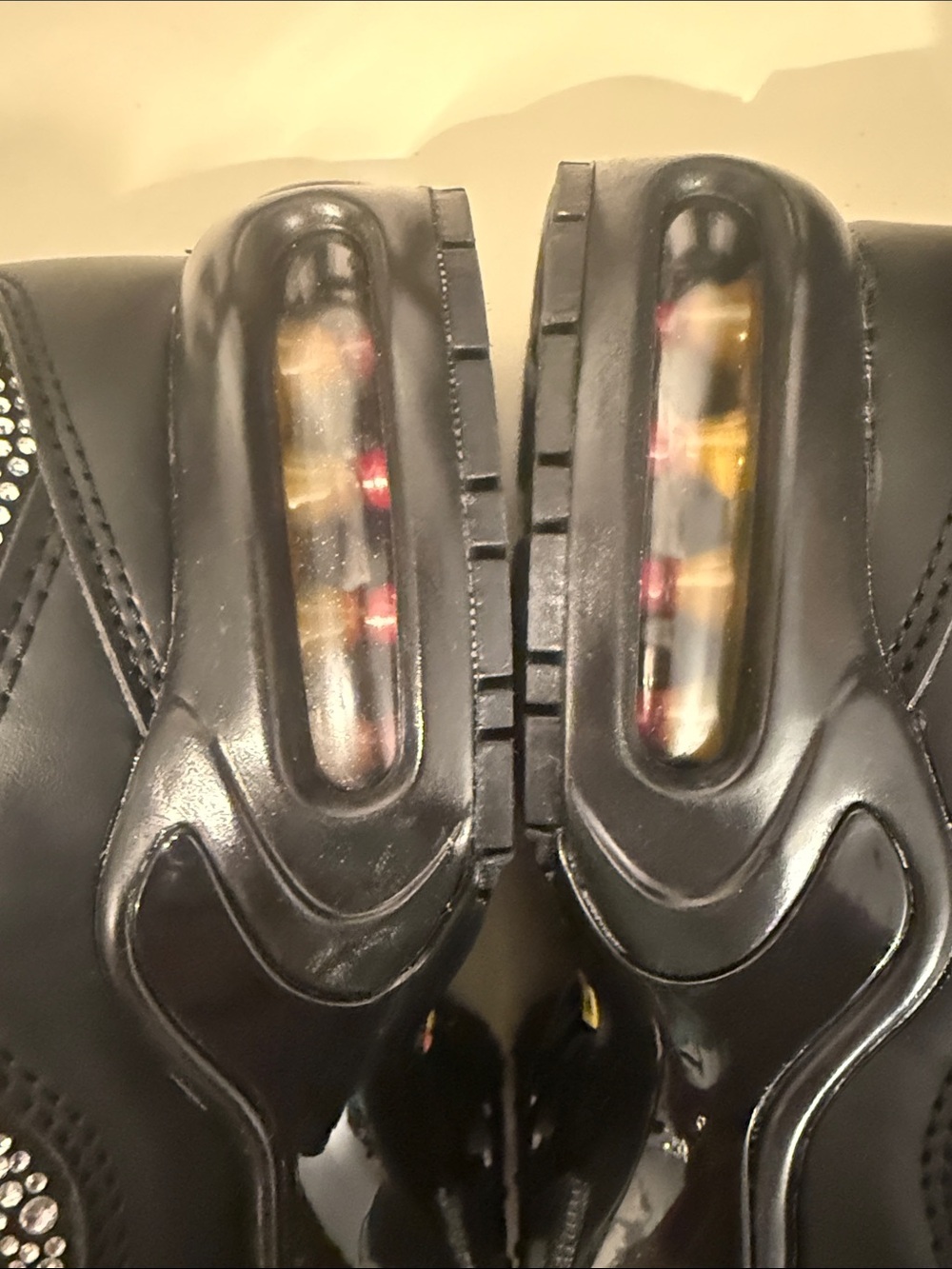 Nike Black womens Rhinestone-Accent Sneakers size 7 BNWOB - Picture 5 of 6